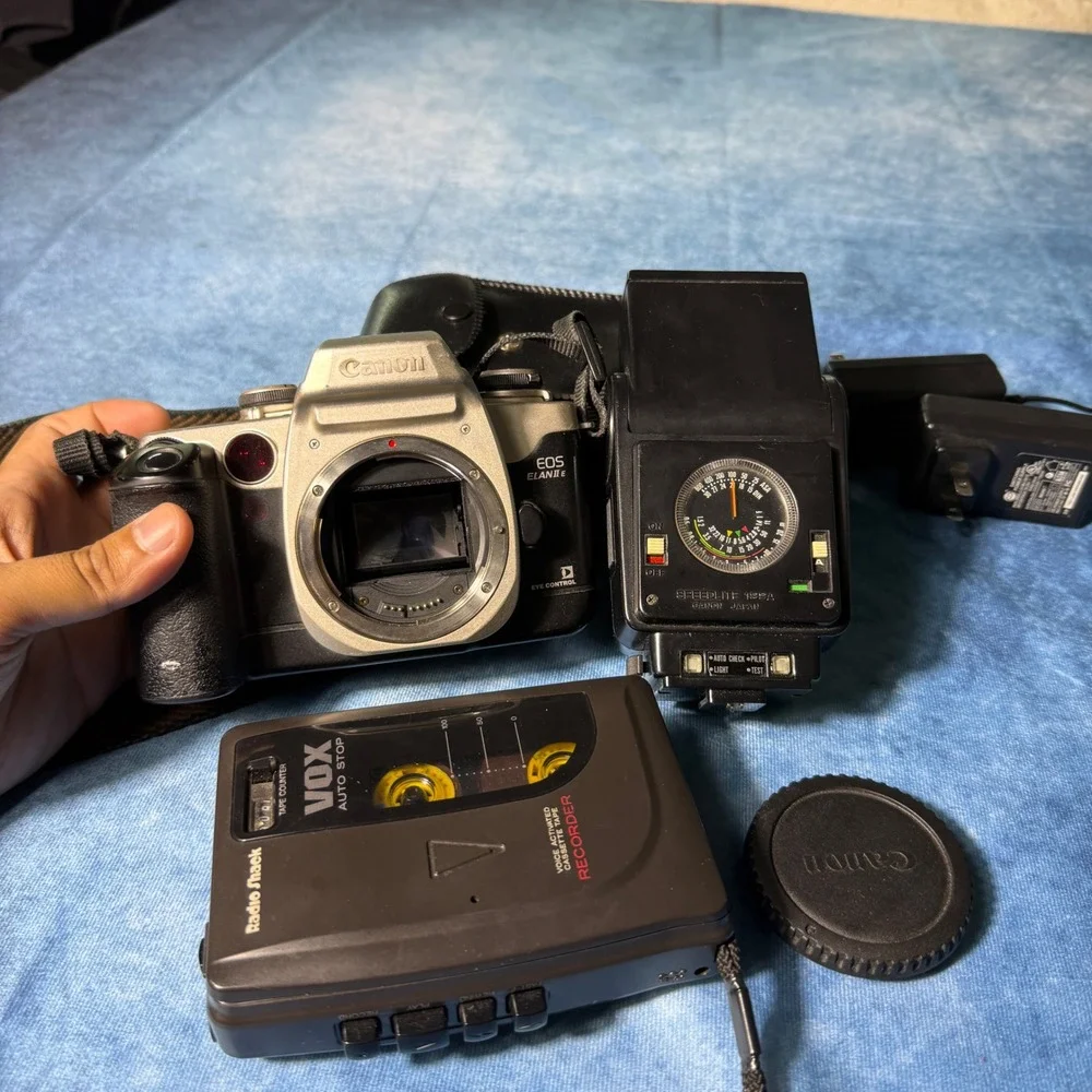 Vintage Canon EOS Elan IIE 35mm Camera Radio Shack VOX Recorder Flash Bundle